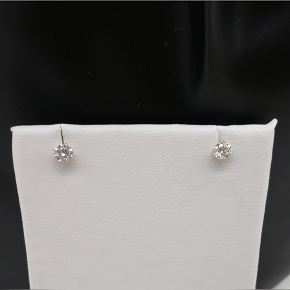 3 MM STUNNING SPARKLE 14K WHITE GOLD STUDS - Picture 3 of 5